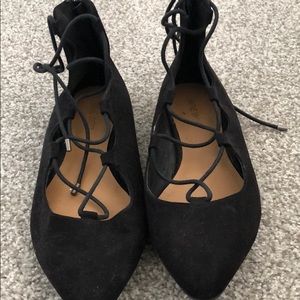 Nine West black pointed toe lace up flats
